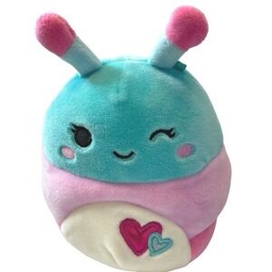 Squishmallow Fluxie the Caterpillar 5" Hearts Love Bug Aqua Pink Wink  Collector